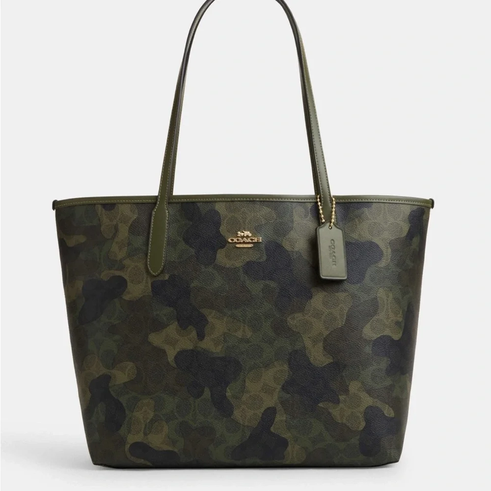 Coach City Tote Bag In Signature Camo Print CV953 NWT